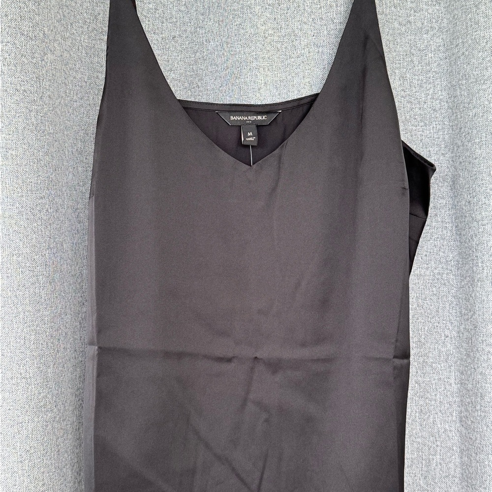 Banana Republic V-Neck Blouse